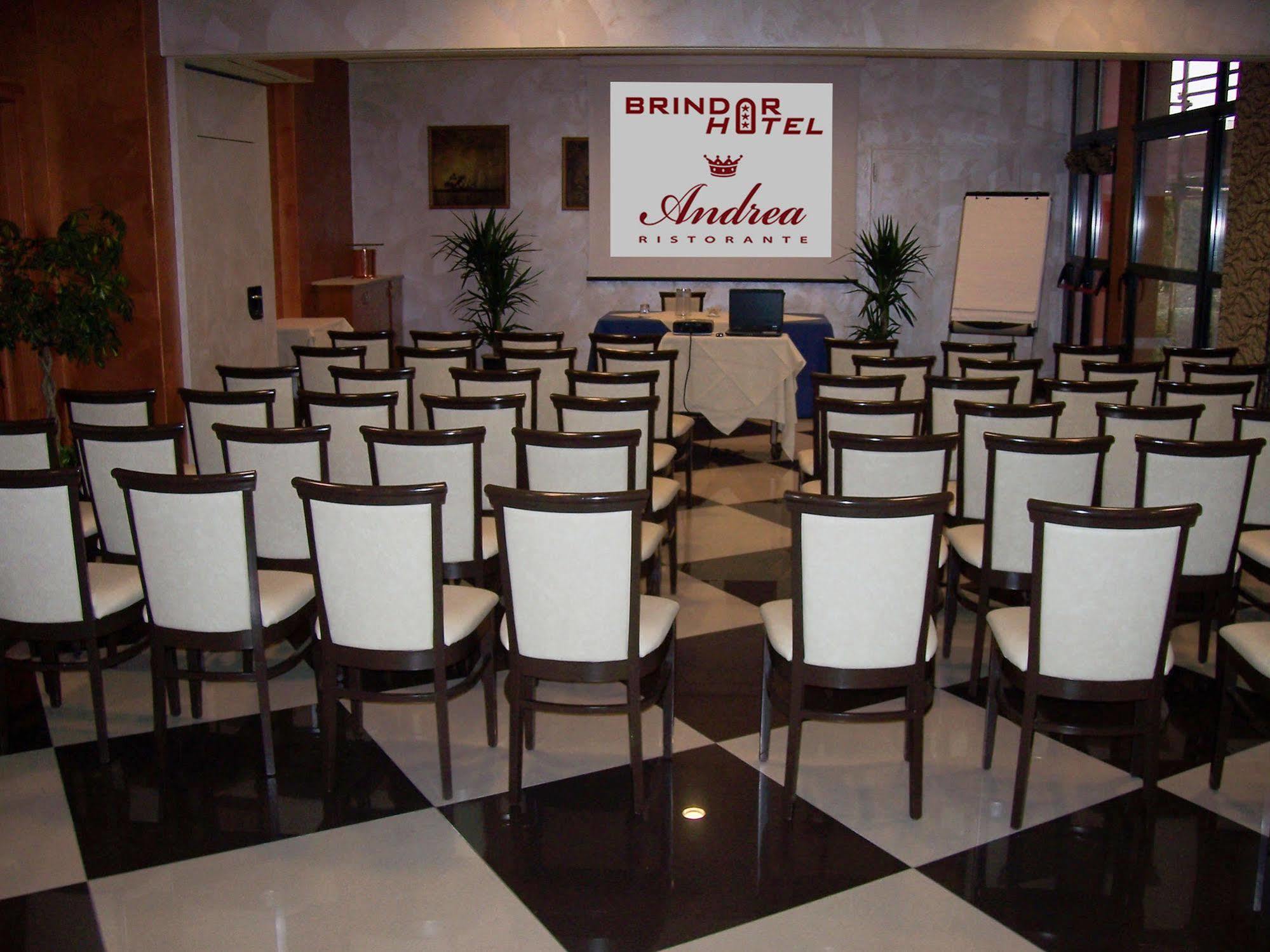 Hotel Brindor Poirino Εξωτερικό φωτογραφία
